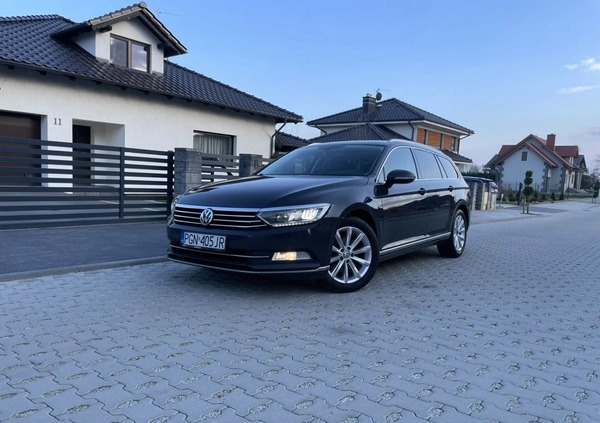 Volkswagen Passat cena 59900 przebieg: 239000, rok produkcji 2015 z Gniezno małe 742